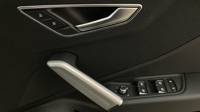 Audi Q2 35 TFSI Sport 5dr S Tronic [Tech] Petrol Estate